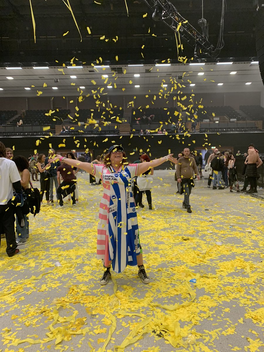 Greenjam1Jane's tweet photo. @FatboySlim Thenkyouuuuuuuuuuuu!!! https://t.co/Dp5H6V0G4d