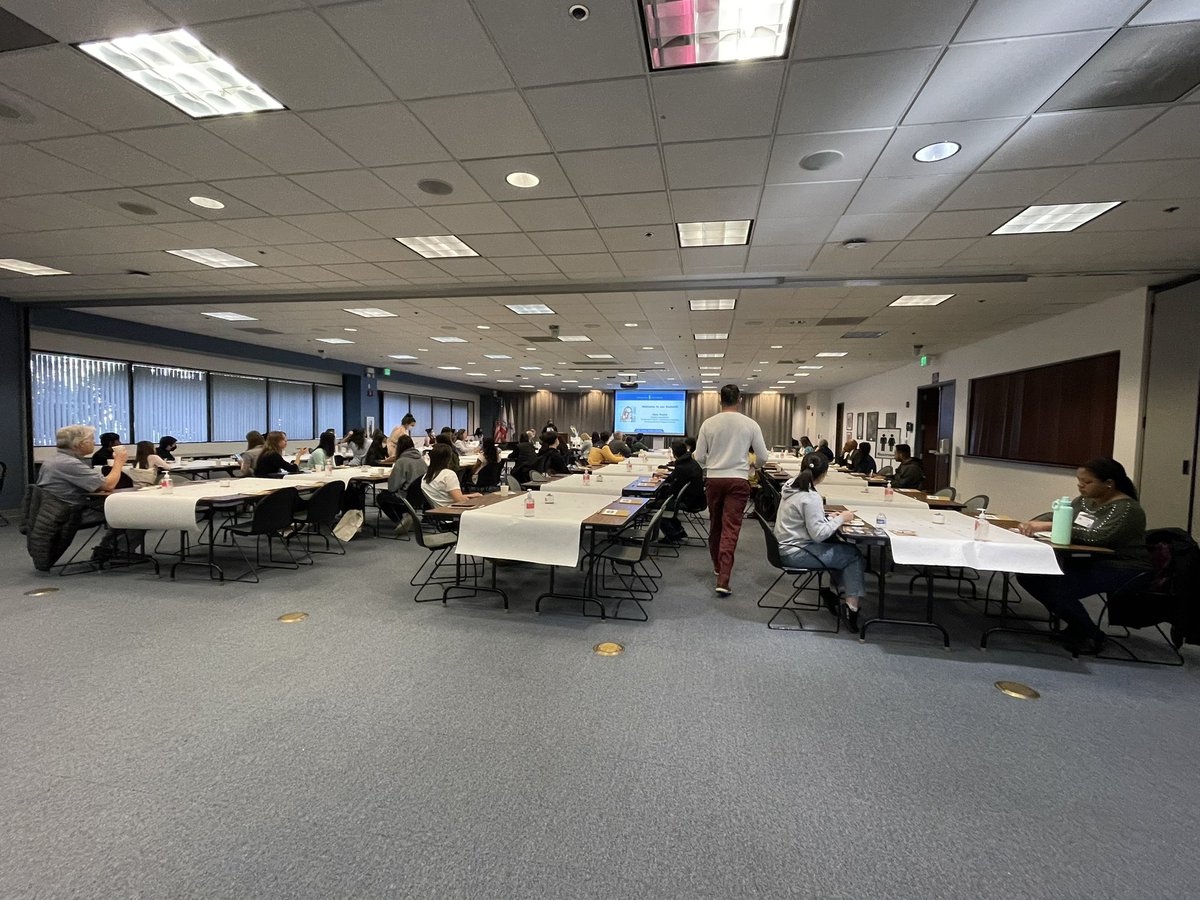 So excited to be w/ families for <a href="/STEAM_SCCOE/">SCCOE iSTEAM</a> <a href="/SCCOE/">Santa Clara County Office of Education</a> Environmental Literacy Summit 2023 w/ Senator <a href="/DaveCortese/">Dave Cortese</a>