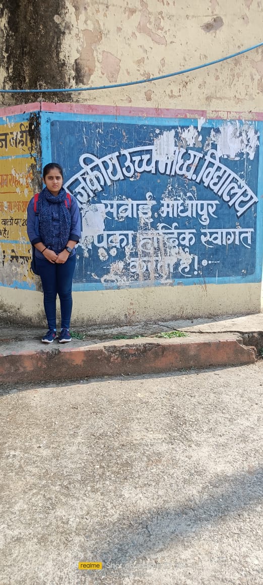 imPdMeena's tweet photo. मनीषा मीणा कक्षा 12 बोर्ड परीक्षा से वंचित |
राजकीय उच्च माध्यमिक विद्यालय शहर बहत्तर पेड़ी सवाई माधोपुर ने एडमिट कार्ड देने से मना किया , छात्रा बेहद परेशान |
विद्यालय शिक्षकों ने कोचिंग का भी दबाव बनाया ,गरीब किसान बेटी होने के कारण मना कर दिया ऐसा छात्रा ने बताया है | https://t.co/wXjMb3jcSk