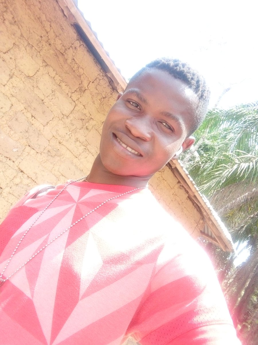 ALFREDS11272004's tweet photo. First trip out of Freetown https://t.co/ZGnDHhPpxD
