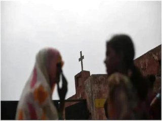 jyotijamagond's tweet photo. More than 400 #Hindus converted to Christianity in Meerut

When these #conversion activities were going on for more than 2 years why weren’t the investigative agencies aware❓

✊ Join #Hindu_Janagarjana_Morcha
Taking step towards establisment of #HinduRashtra ⛳ https://t.co/jBoAPfjfSN