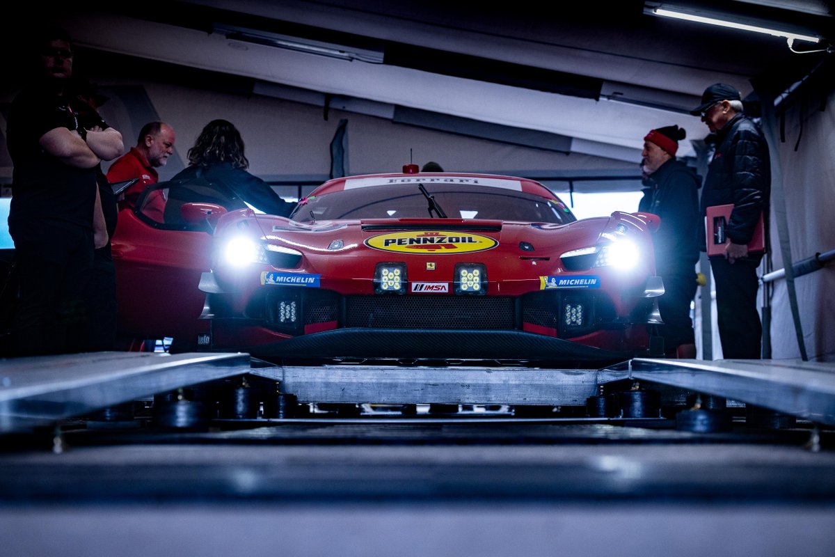 Pennzoil tweet media