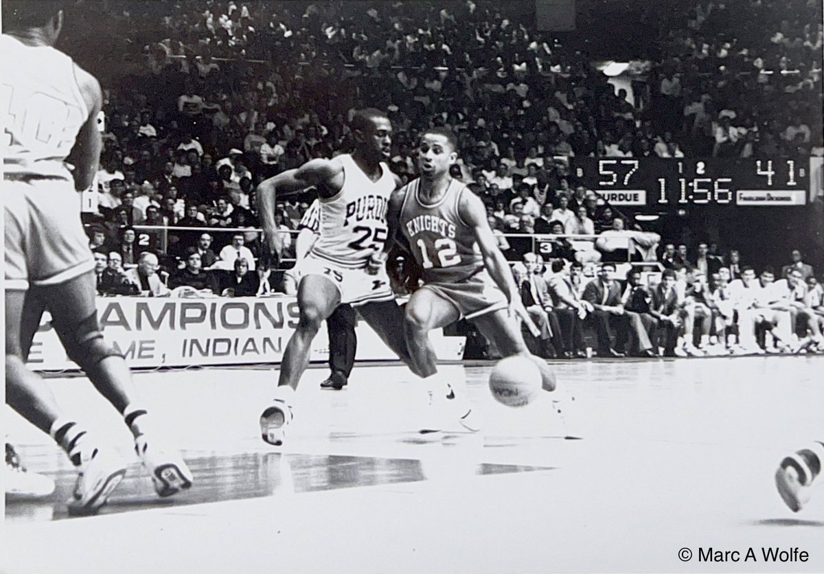 marcAwolfe's tweet image. On March 17, 1988 I took this photo when @FDUKnights played @BoilerBall. This time the outcome was a lot different. #bracketbusters  #MarchMadness #FDU