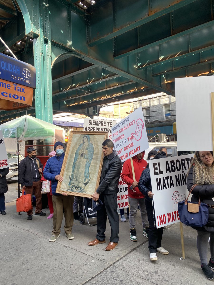 HAPPENING NOW: #ProLife March & prayer gathering in front of #abortion clinic located on Roosevelt Ave. & 90th Street, #JacksonHeights #Queens : WE ARE STANDING FOR THE DIGNITY OF WOMEN & PRE-BORN BABIES. Join us!  #StopAbortion