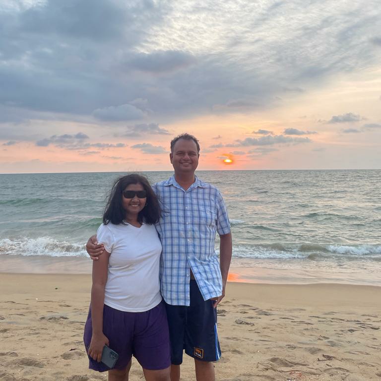 saintgif's tweet photo. Met this cute gal at Negombo #NewProfilePic https://t.co/MP1kJdedNC