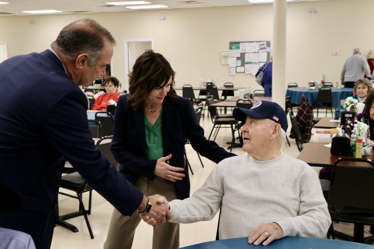 GovMikeKehoe's tweet photo. Enjoyed visiting with seniors at the Kennett OAKS Senior Center this week with Rep. Cameron Parker. 

Laura Ford and her team are providing seniors with incredible resources for nutrition, supportive services, and socialization. https://t.co/xLsdNe0rud