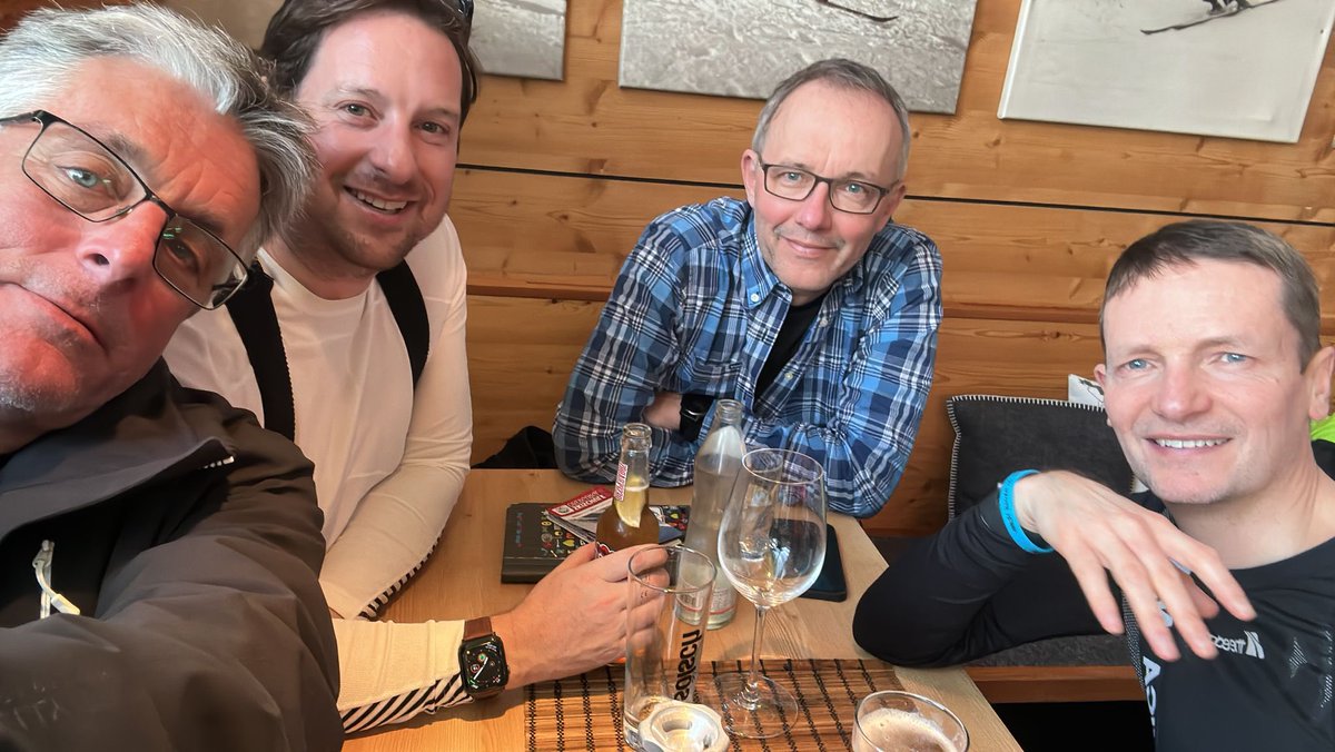 MarkTaylor_Rh45's tweet photo. @RSMUK #consulting past and present ski trip year seven… great weekend… this time in Obergurgl…. 🎿🇦🇹🏔️… 🇫🇷 🇮🇹 🇦🇹🇦🇹🇫🇷🇮🇹🇦🇹 https://t.co/cMXt7OwjeA
