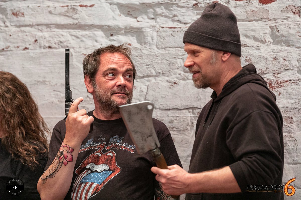 Ent_Event's tweet photo. @Mark_Sheppard and @MarkRPellegrino at last year's Β« Purgatory Β» Convention #PurCon6
β
β
Entertainment Events 2023 β
β
β°οΈ Mortal Hunters 2 | 8.-9. April | π₯ Purgatory 7 | 27-28 May | π¦ Dragonfly in Amber | 25.-26. November | https://t.co/R0xlA0F8C2 https://t.co/AQrNsi1qsV