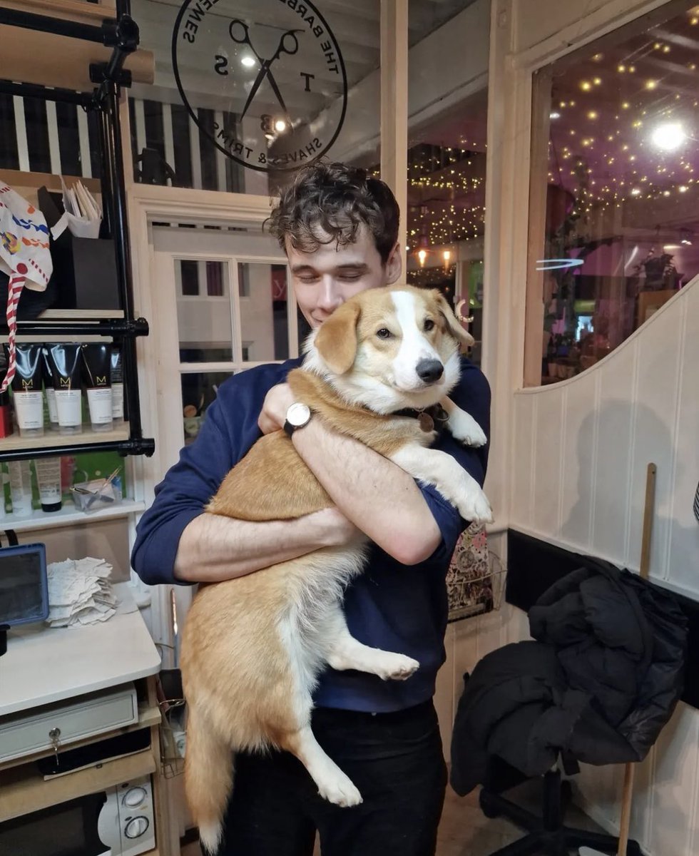 sootupdate's tweet photo. Wilbur is in vineandlee’s instagram post! https://t.co/asBdmrcBMA