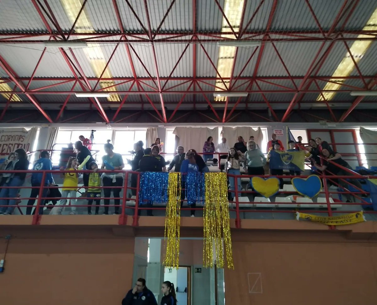 CBMBullense's tweet photo. ¡¡¡ A LA FINAL !!!
Nuestros chicos del cadete logran una plaza en la final por el campeonato regional ante un gran rival @FCCartagenaCAB
Mañana la final ante @CBMAGUILAS a las 18.00h
#Balonmano #Bullense #Bullas #Cantera https://t.co/UdvnAbTahB