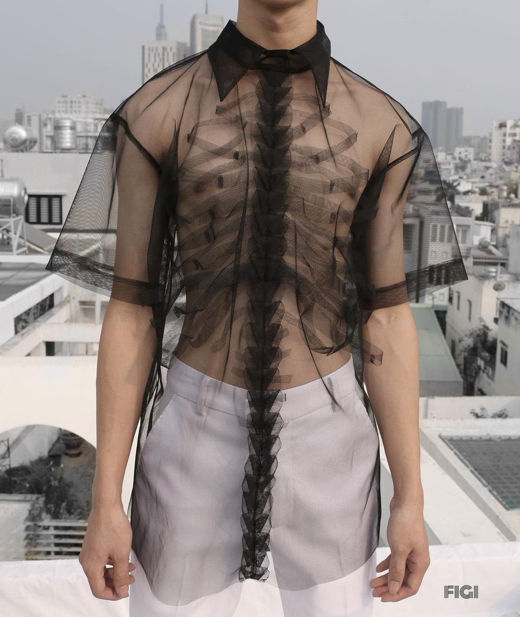 gobIinarchive's tweet photo. x-rays shirt by figi studios https://t.co/6w6DVsyGH4