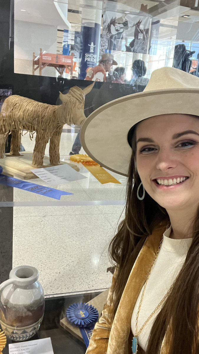 Samantha Lacey tweet media