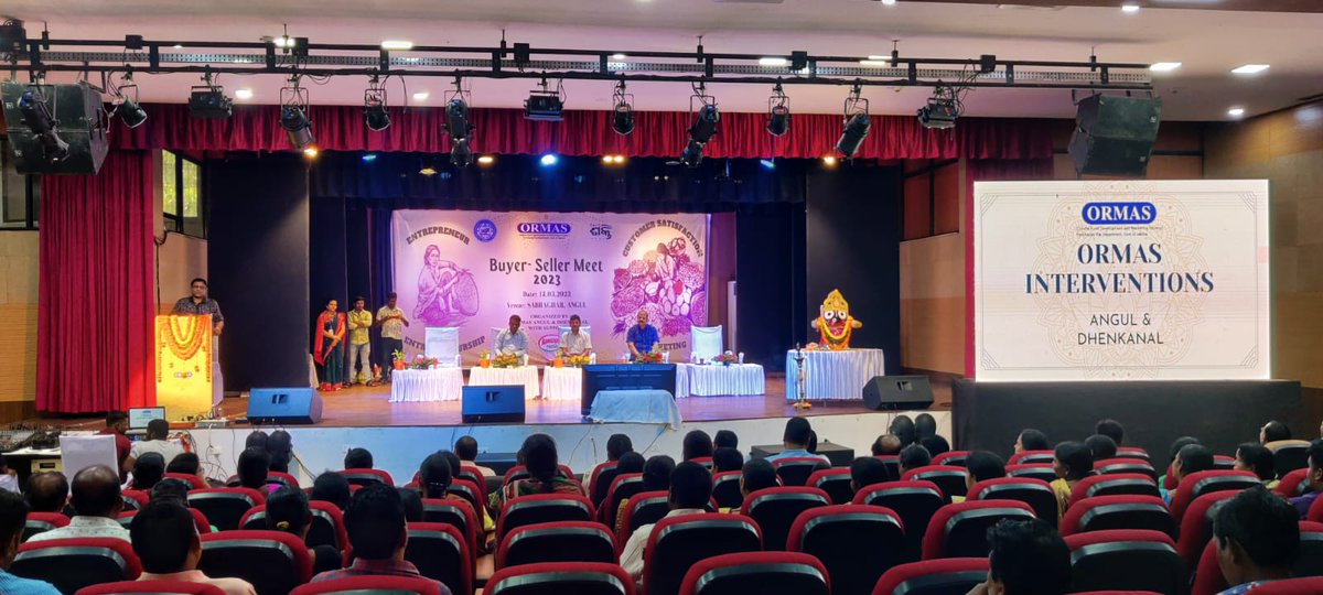AngulOrmas's tweet photo. ORMAS Angul &amp; ORMAS Dhenkanal organized Buyer-Seller Meet 2023 at Sabhaghar, Angul on 18.03.2023. The event was chaired by CDO-cum-EO, Dhenkanal, Add. EO, Angul, CDAO, Angul and Dy. CEO, ORMAS, Angul. 
@ormas_odisha @mission_shakti @angul_dm https://t.co/cEDTGuPkaK