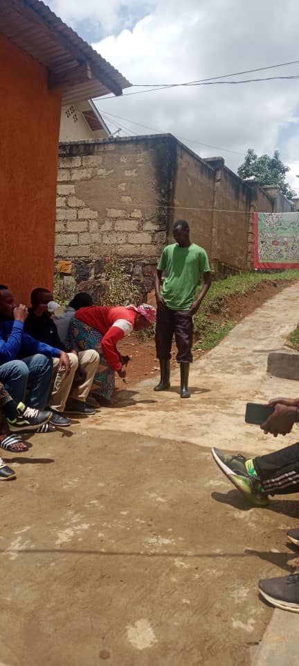 Uyu munsi urubyiruko rwo muri 
<a href="/Kacyirusector/">Kacyiru Sector</a>
 rwakoze umuganda wihariye w urubyiruko aho bakoreye amasuku ndetse bakanasangira n umusaza warokotse genocide yakorewe abatutsi  mu 1994
<a href="/Unity_MemoryRw/">Ministry of National Unity and Civic Engagement</a>
 
@YouthCultureRW

<a href="/GasaboYouth/">Gasabo Youth Council</a>
  
<a href="/RwandaYouth/">Rwanda Youth Council</a>