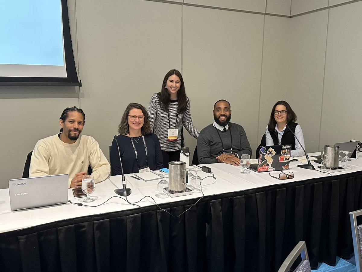 mathematic_AL's tweet image. First time in Toronto…
First time at #SIGCSE…
Great experience to connect and trade ideas with some of the preeminent leaders in CS education 🫱🏾🫲🏽✍🏾💻🇨🇦 #SIGCSE2023