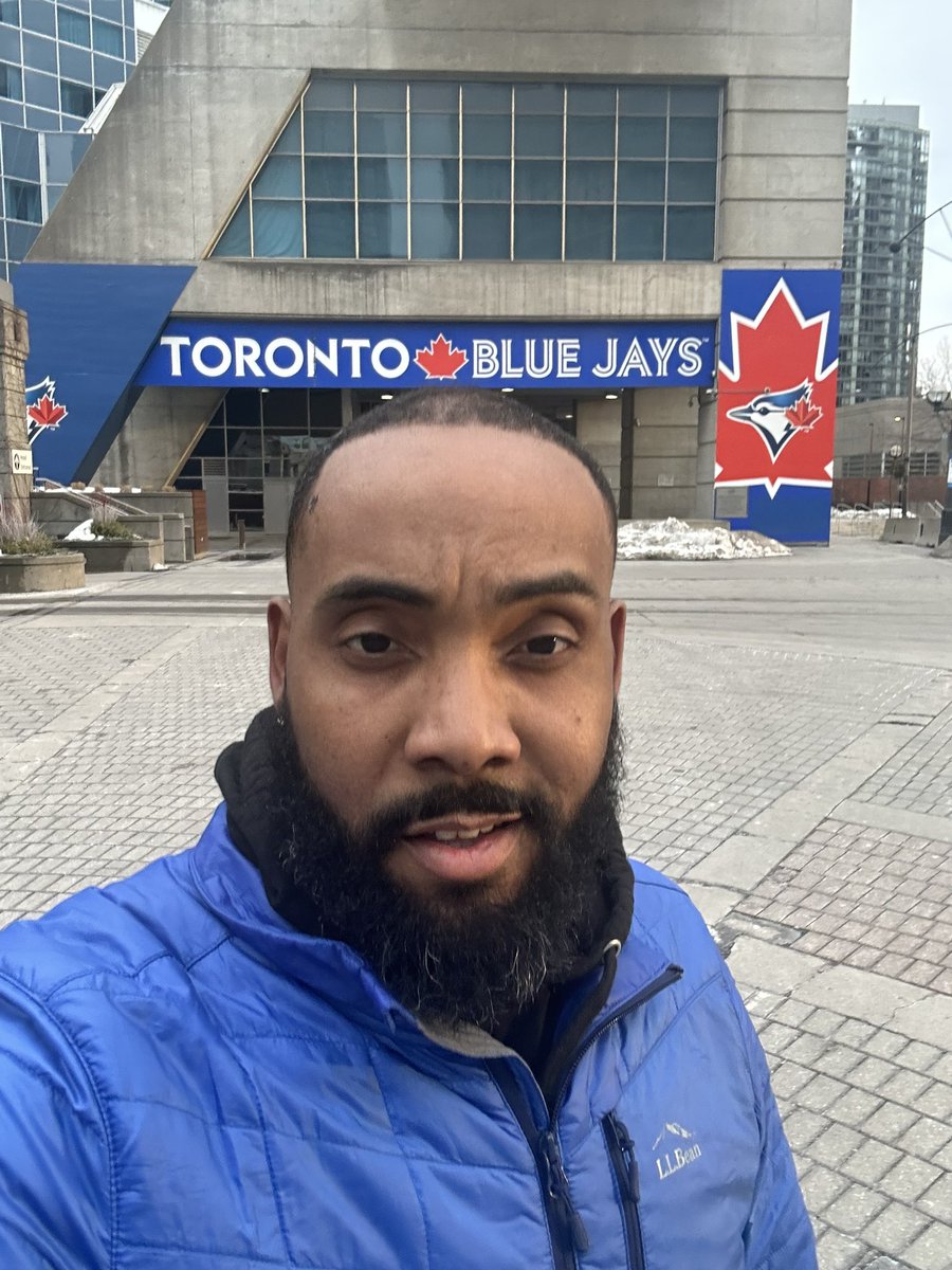 mathematic_AL's tweet image. First time in Toronto…
First time at #SIGCSE…
Great experience to connect and trade ideas with some of the preeminent leaders in CS education 🫱🏾🫲🏽✍🏾💻🇨🇦 #SIGCSE2023