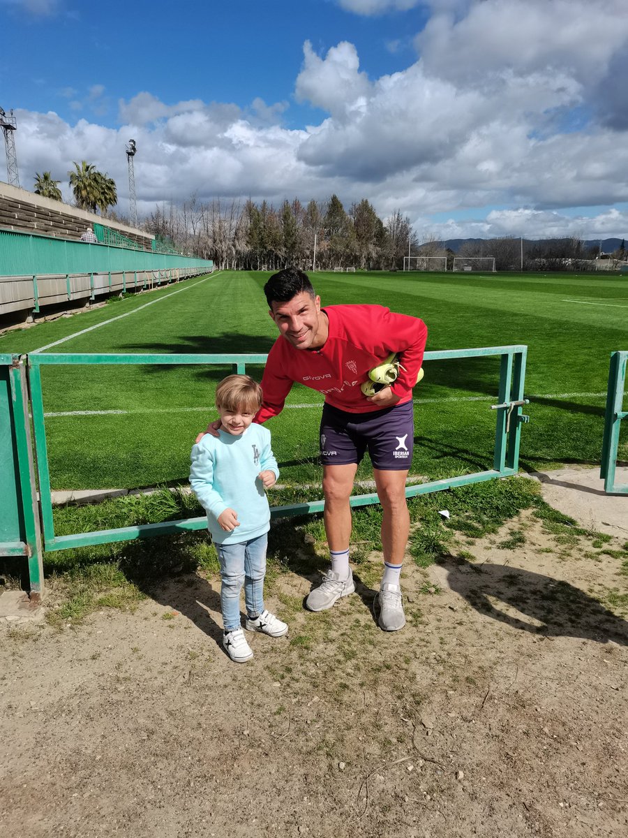 javier cordoba tweet media