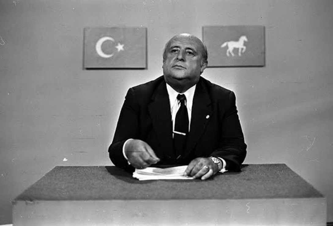 efsopostlarim's tweet photo. "Yenilmiş kul hakkını ne Mekke temizler, ne de tekke."

-Süleyman Demirel https://t.co/RrJauk3bFN