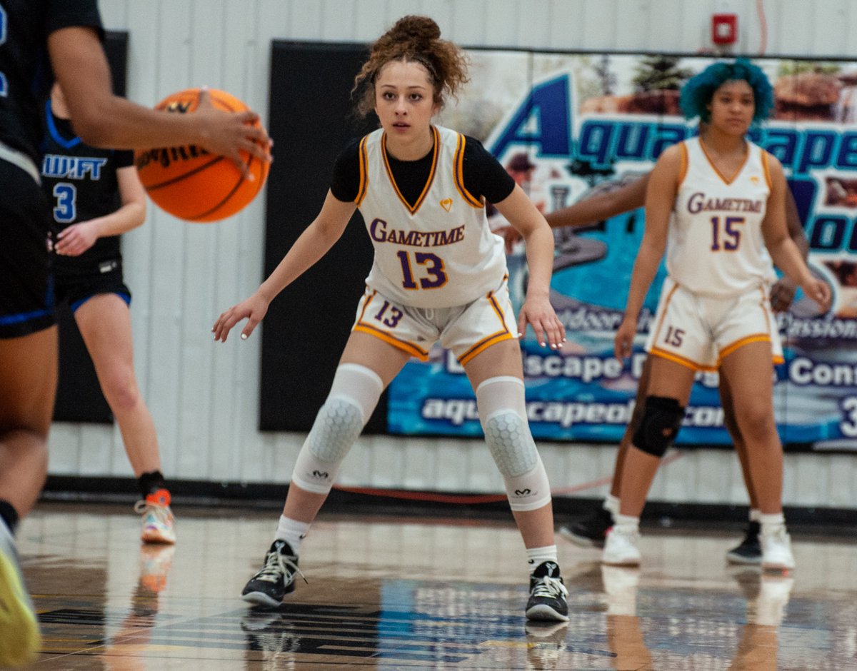 It's 𝙂𝙖𝙢𝙚𝙩𝙞𝙢𝙚 at Battle at The Hive. 

#BattleAtTheHive | #2023 🏀