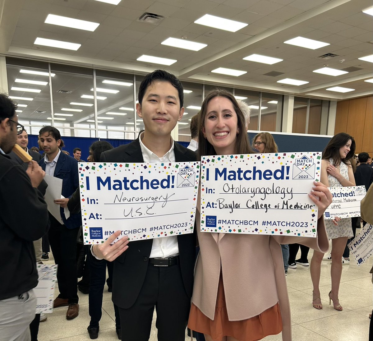 ewenn16's tweet image. Switching from pediatrics to otolaryngology October of MS3 had me doubting whether I&apos;d match at all, let alone at my top choice @BCM_Oto! So proud of all my classmates, we did it!
Guess I can no longer deny that I&apos;m a Texan, 5 more years in Houston!
@DeliaRospi @JaeEunLee10