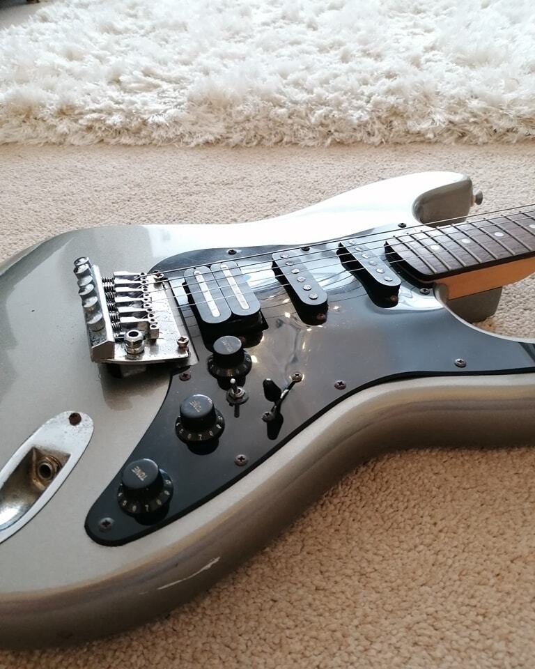 StGilesMusic's tweet image. Before after bridge set up on this awesome Marlin guitar with floating trem! 😎🤟👌

#guitar
#restring
#setup
#electricguitar
#northampton
#shoplocal
#music
#marlinguitars instagr.am/p/Cp7t5kCI6Hi/