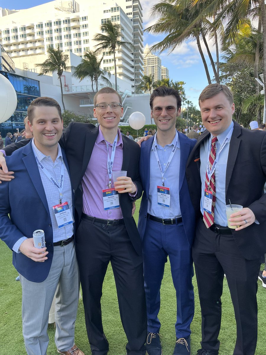 anthony_mikula's tweet photo. Enjoying a fantastic meeting @spinesection! @NLakomkin @ZachAPennington @drmikemartini @BenElderMD @MohamadBydon @RobSpinnerMD https://t.co/yHOOpQo84X