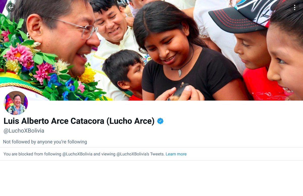 AccionB's tweet photo. El presidente de #Bolivia nos ha bloqueado. ¿Cuál de nuestros tweets de los últimos días le habrá hecho renegar tanto? Lo curioso es que ninguno es en respuesta a sus tweets y solo uno es en respuesta a su alumno ministro de planificación. En fin, esperemos que nos siga leyendo. https://t.co/XmDC4XhZsN