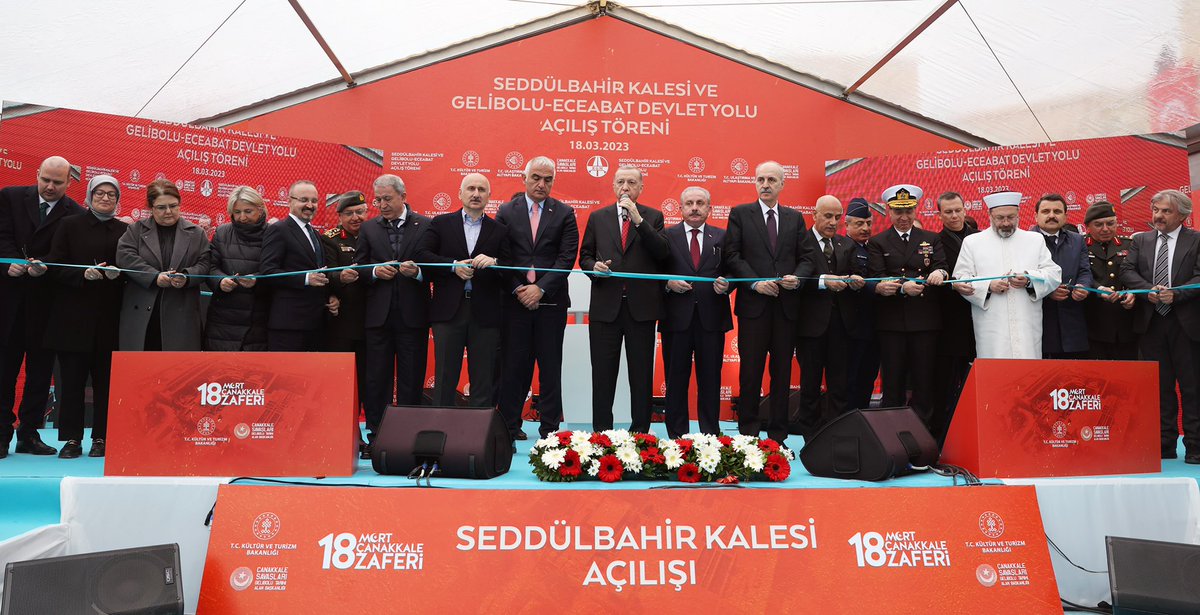 tcbestepe's tweet photo. “Yaşadığımız nice badireyi birliğimizden, beraberliğimizden aldığımız güçle aştık” https://t.co/dOUjYMNEZ1 https://t.co/ZiDVsvyH2F