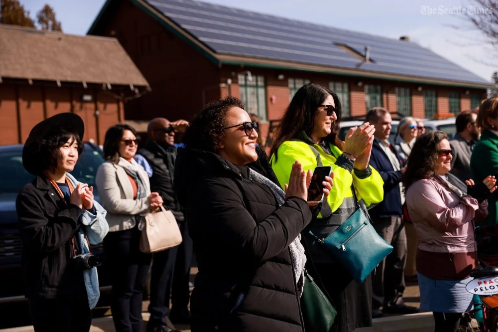 David Kroman on Twitter "RT DBeekman King County, meet the H Line