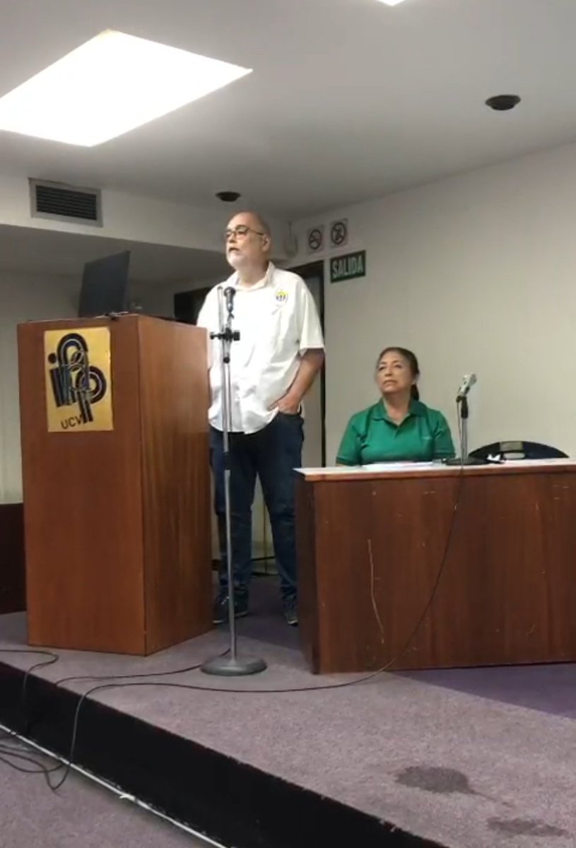 APUCV's tweet photo. Inicia en nuestro auditorio la Asamblea Nacional de Trabajadores en Lucha.
Un esfuerzo unitario orientado a fortalecer la lucha por #SalariosYPensionesIndexadas , libertad sindical y el derecho a la negociación Colectiva.
#18Mar #ANTL https://t.co/REV9qKlqmD
