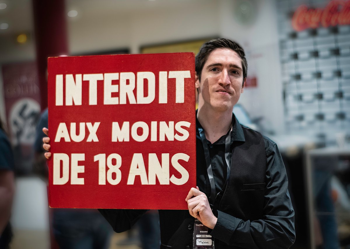 SMTinam's tweet photo. J'espère que vous êtes prêts pour 3 jours de films déviants, infâmes et pervers.
C'est le 24-25-26 mars et ça se nomme le "Sadique-master festival". https://t.co/JnhBJIZwTN