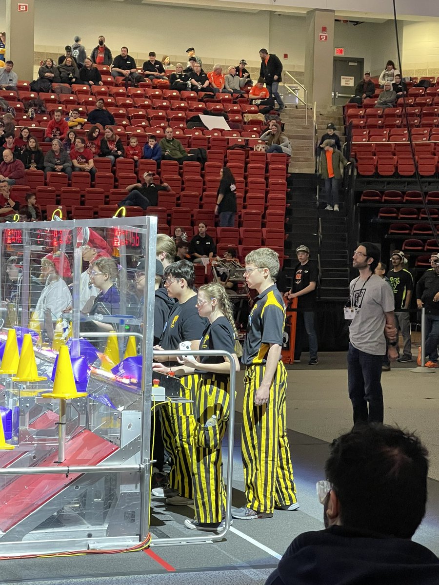 LibraryLchs's tweet photo. Watching Team Argos in competition today at Bradley University in the Renaissance Coliseum. Come cheer on the team. There is no cost to watch.  #fearthelaunch https://t.co/IrdlRjf2Ll