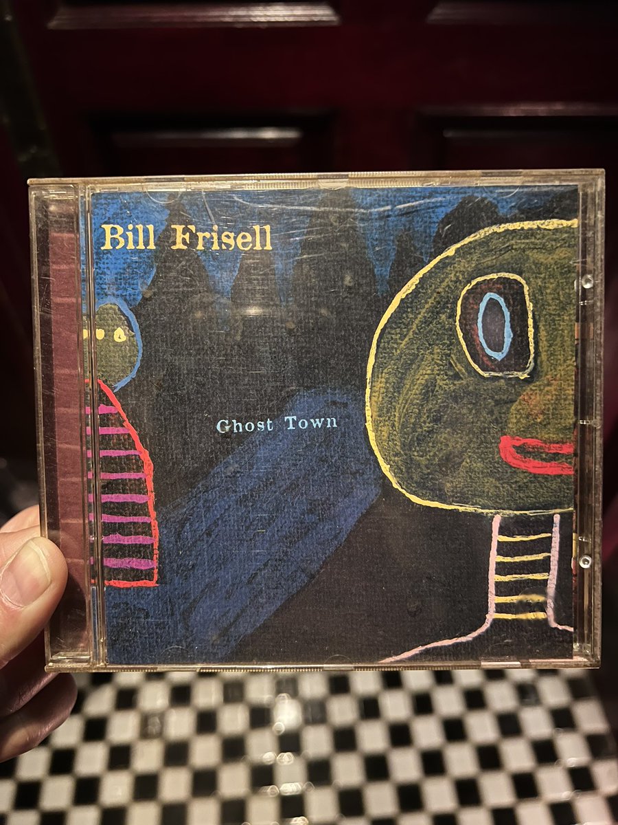 18 Mar 2023
お知らせできないままでしたが、開店してました🙇‍♂️

本日Birthday はBill FrisellやJerry Cantrell (Alice in Chains)などだそーな👏✨🎂

来週もまた宜しくお願いします🙇‍♂️