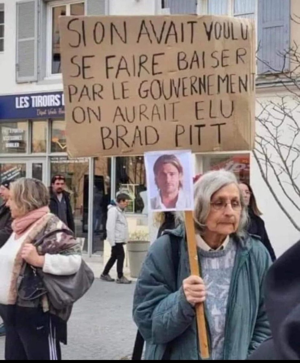 😅🤣Après
#MacronDEGAGE
#MacronDegage2021
Apres #MacronDegage2022
après 😂#MacronDegage2023
#StopRetraiteMacron
#NonALaReformeDesRetraites
#MotionDeCensureTransPartisane