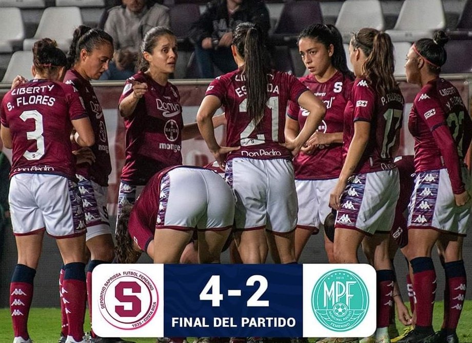 gaboocr12's tweet photo. Es imposible no hablar de la primera ronda perfecta que ha hecho nuestro equipo femenino, se nota en la actitud de las muchachas que este torneo todo está para salir campeón; juego complicado pero bien resuelto por el técnico Luis José Herra que pone a la familia morada a soñar. https://t.co/H2b0OGBipM