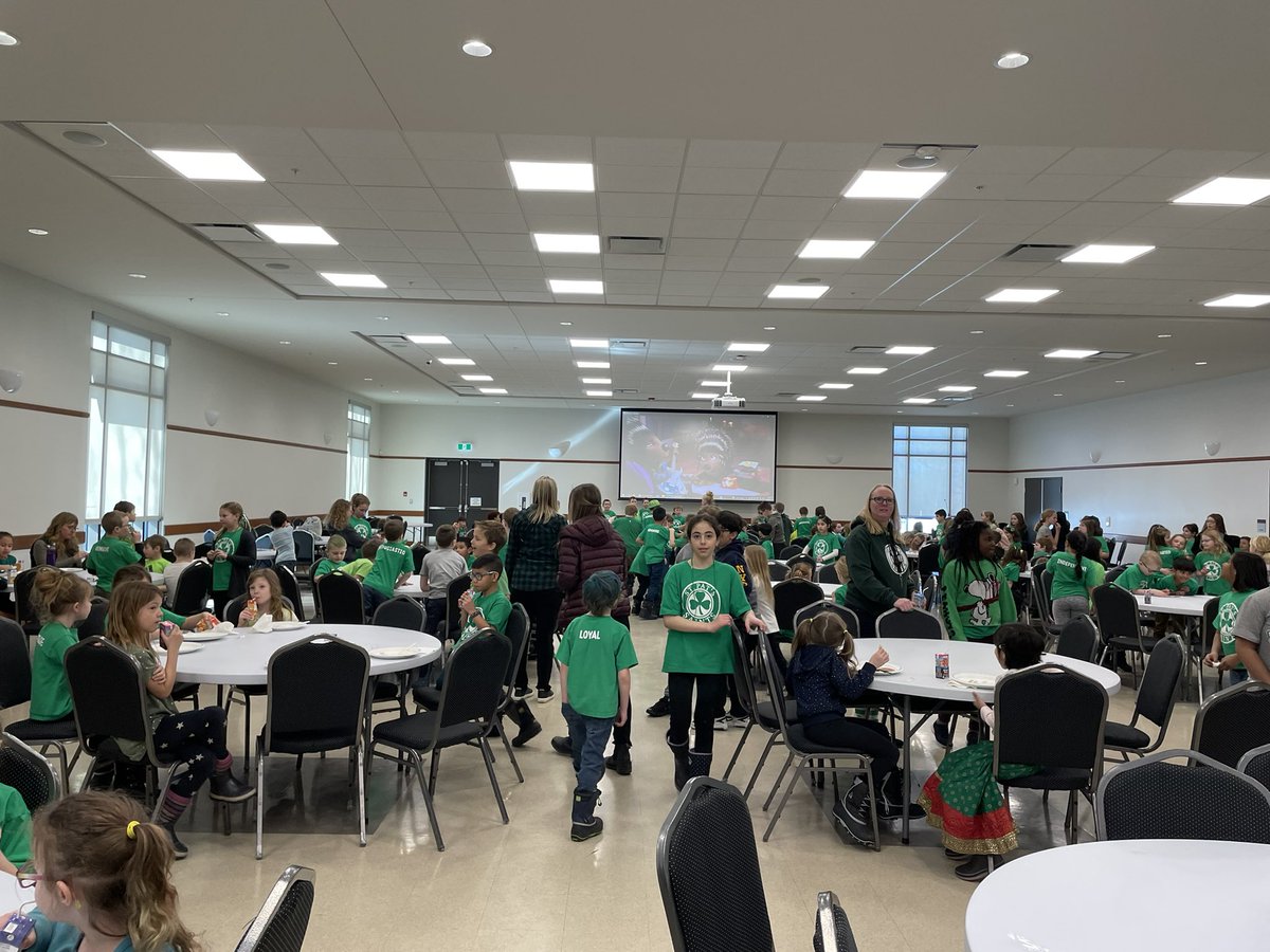 Being a part of St Patrick’s School and celebrating St Patrick’s Day makes for the best day ever!! Pancake lunch and mass right after. My grade 2s loved it! 🍀💚 <a href="/StPatrickSch2/">St.Patrick Catholic School Camrose</a> <a href="/EICSCatholic/">Elk Island Catholic Schools</a> #EICSCatholic
