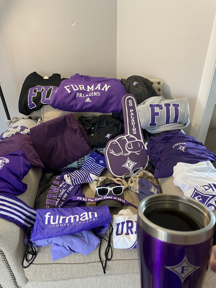 Jakers245's tweet photo. Getting ready for game day like … @FurmanU https://t.co/HAtbHsR54A