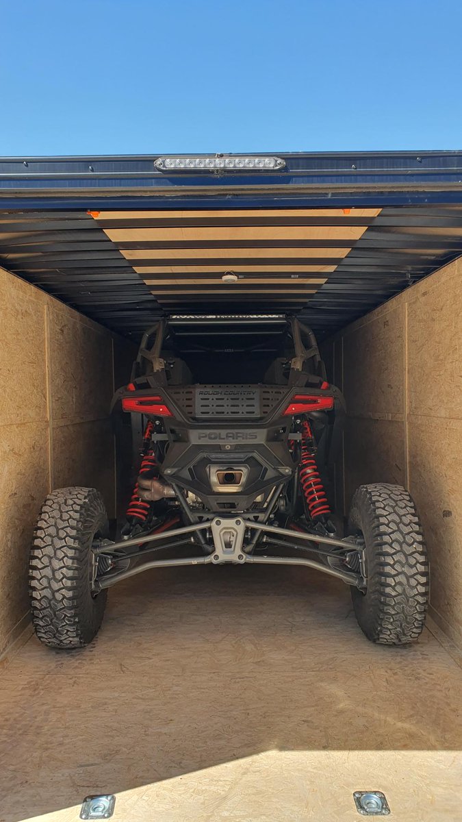 Happy_Trailers's tweet photo. If it fits, it ships! Nice and snug for a sweet side by side. 

#HappyTrailers #BlackedOut https://t.co/fhxstcgz8h