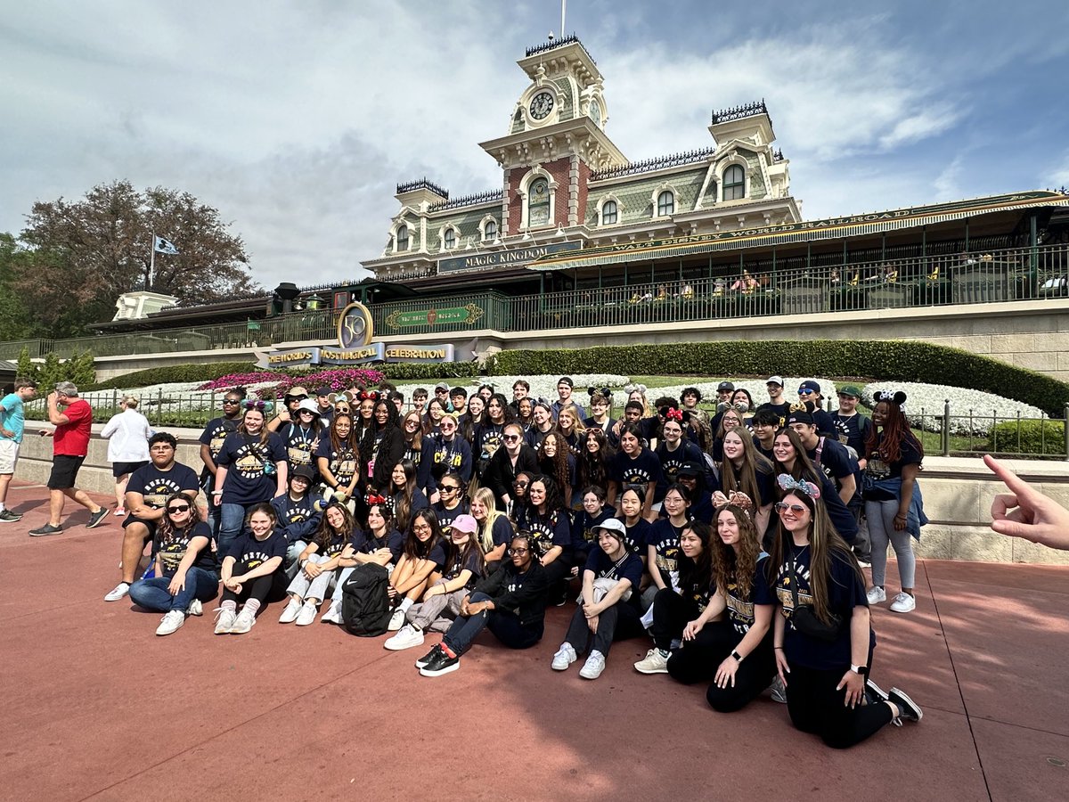 Happiest place on earth!!! Hello Mickey!!! ⁦<a href="/CyRanchHS/">Cypress Ranch HS</a>⁩ ⁦<a href="/CyRanchChoir/">Cypress Ranch Choir</a>⁩