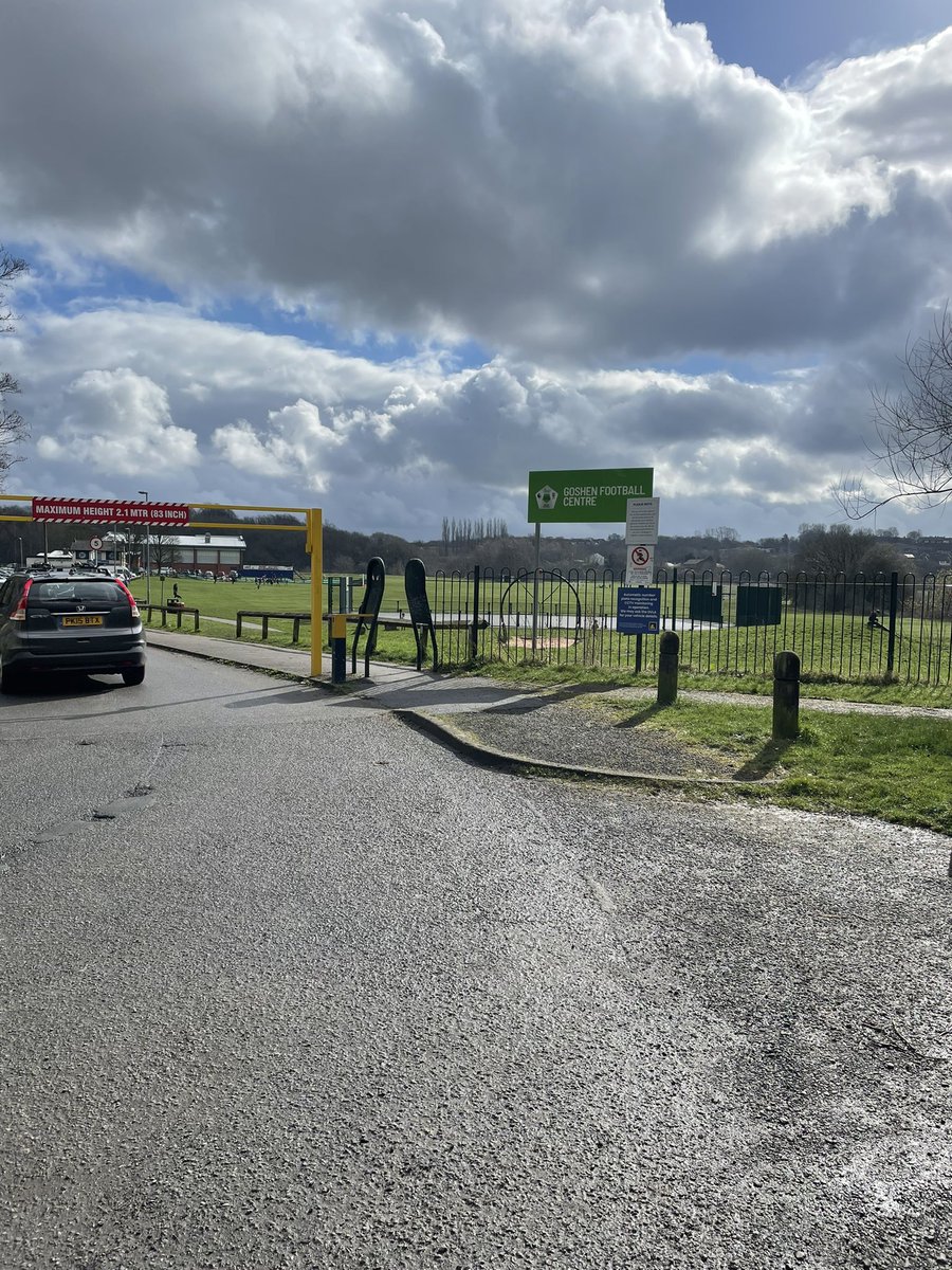 nezzaefc's tweet image. Car in for a service in Whitefield so went for a run and change of scenery down memory lane how things have changed what a waste of a proper football club I hope the people trying get it back to where it belongs Good luck 🤞 👍