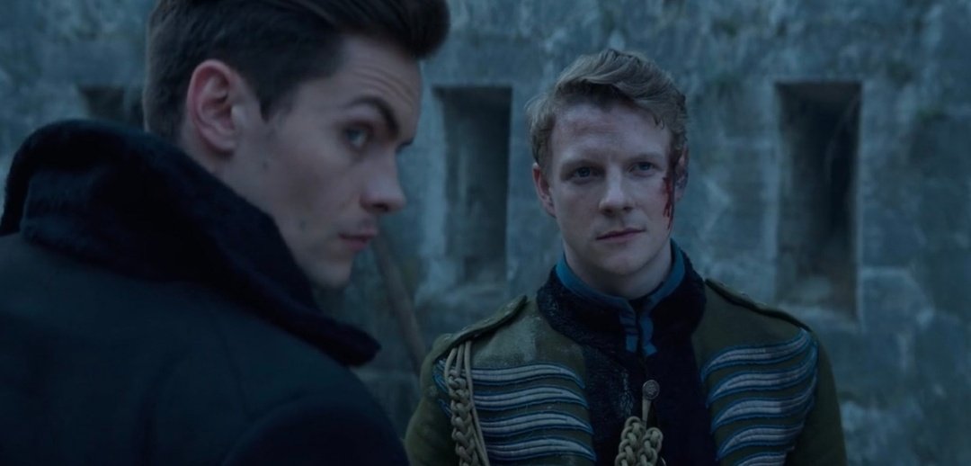 __nextsupreme__'s tweet photo. It didn't get over the fact that i saw my two bastard bfs on the screen. #ShadowAndBone https://t.co/KhyNKVKlSQ