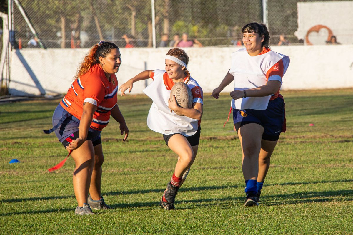 jjosemussi's tweet image. Ayer estuvimos en el Club Municipal Ducilo para participar del evento Exhibición Mujer Deportista organizado en el #MesDeLaMujer. 

Quiero decir que aquel que hace un esfuerzo por el #Deporte se ordena la vida, por eso conviene invertir en estas cosas. 🧡