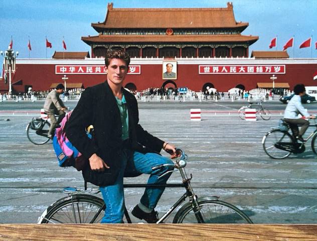 Back in 1987 I travelled through China on my own. I remember cycling with twenty people abreast along Tiananmen Square, walking the great wall and then taking the trans-siberian train home. I loved it all. #China #Beijing