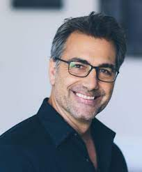merlinpapin3's tweet photo. .@FredOL69007 On souhaite un Bon Anniversaire à #MichaelBergin qui a 54 ans
Alerte à Malibu
Charmed https://t.co/i3Pb6cRcsN