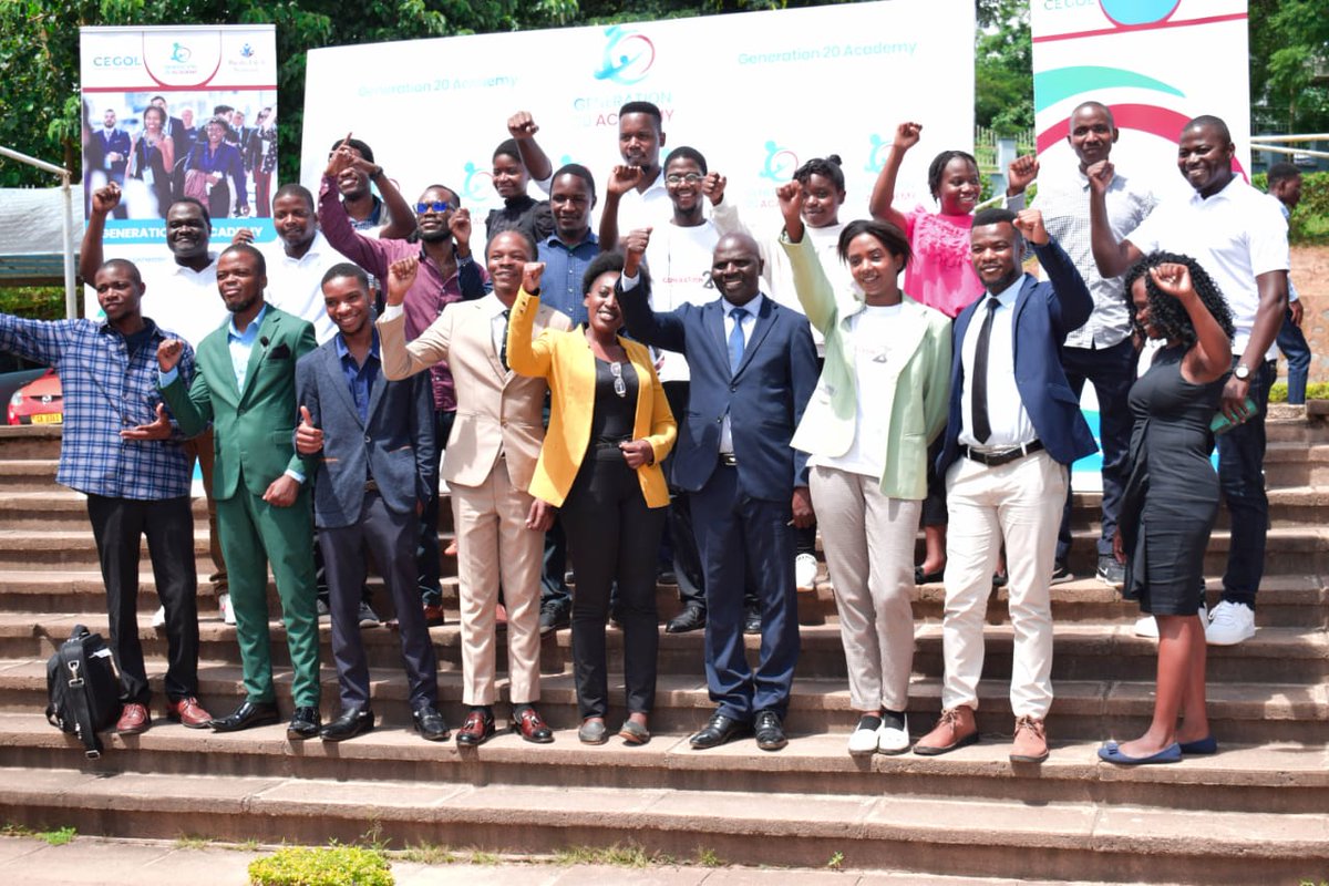 CegolMalawi's tweet image. Center for Governance and Leadership (CEGOL) in collaboration with Bwalo Likule Network (BLN) hosted a Story Lab for Generation 20 Academy Cohort Members at the Malawi University of Business and Applied Sciences (MUBAS) in Blantyre. 

#cegolmalawi #gendem #mubas