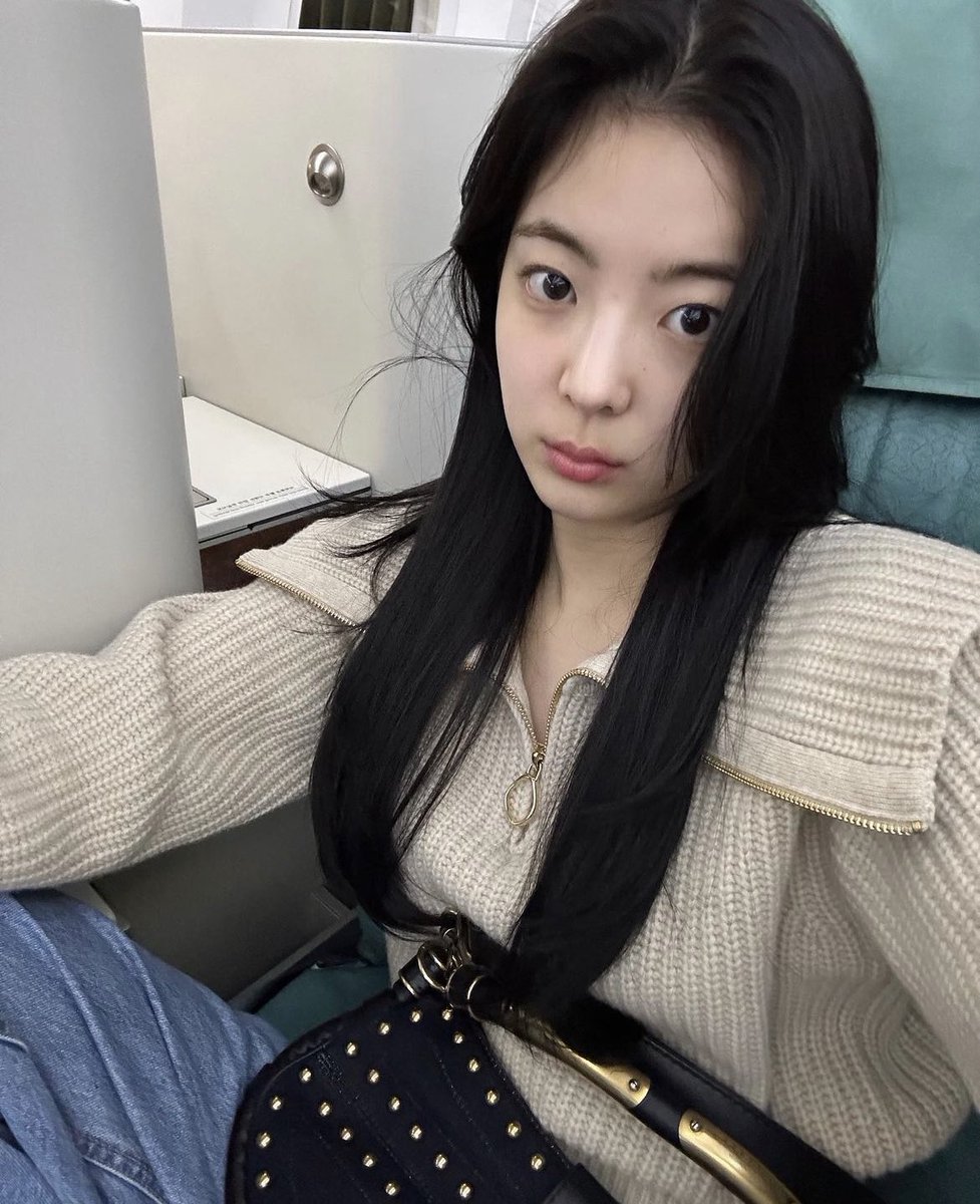 #LIA instagram update