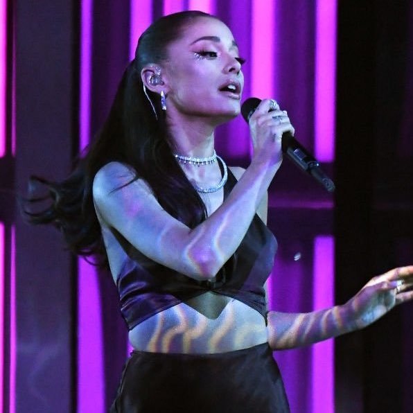 thearianahub's tweet photo. (a thread) celebrities covering ariana grande songs: https://t.co/567GK2iGbV