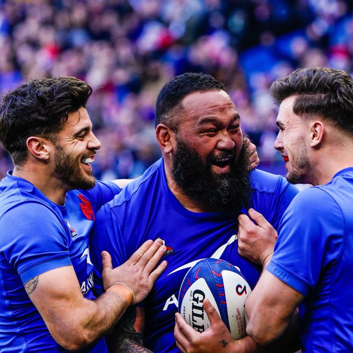 simon17139's tweet photo. Cette photo 🥰🥰 #XVdeFrance https://t.co/v9zz1isaR7