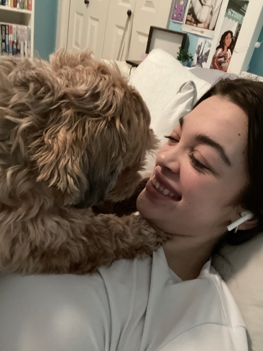 Sophie Sullivan tweet media