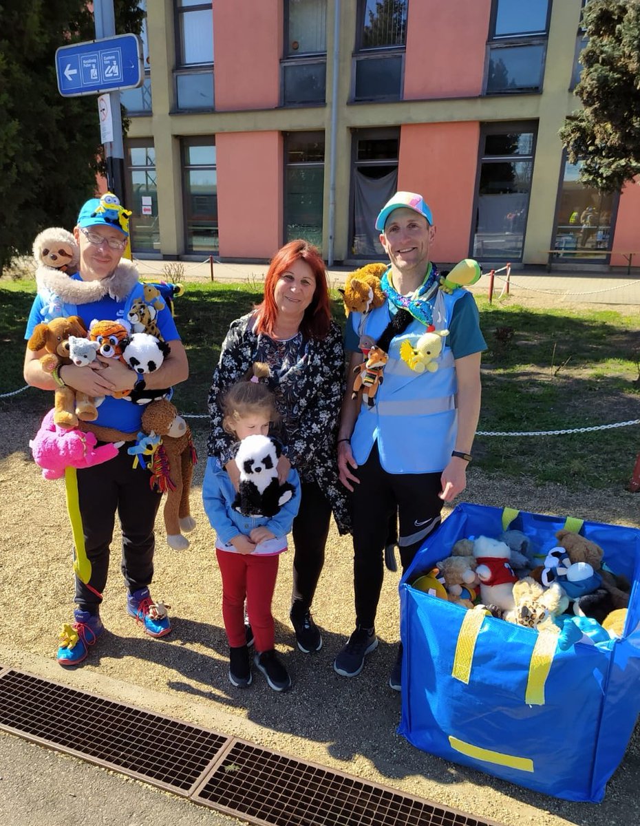 TeddyBusz's tweet photo. 12 days to go. Donations so far.
Followers, can you help? RT to see if we can double these. #teddybusz5 leaves soon for #ukraineborder!
Amazon delivery, local collection or shopping fund options
See our previous work inc 3 months at the border in 2022 - https://t.co/uoB8RQ7ZtY https://t.co/iWDKTo7PUz